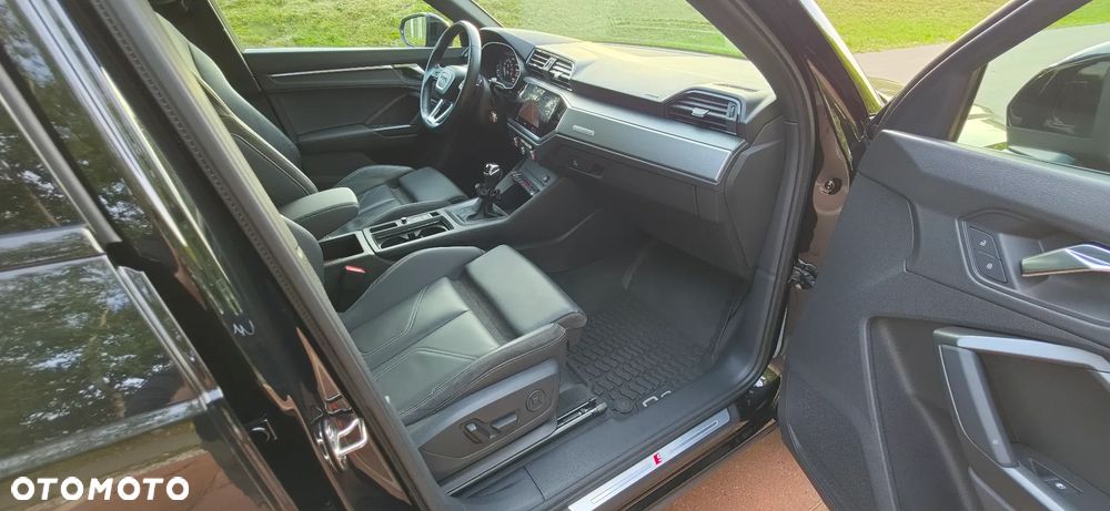 Audi Q3 - 16