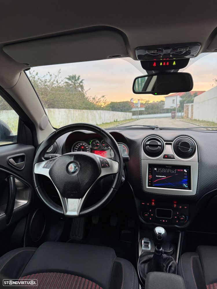 Alfa Romeo MiTo 1.6 JTD Distinctive - 6
