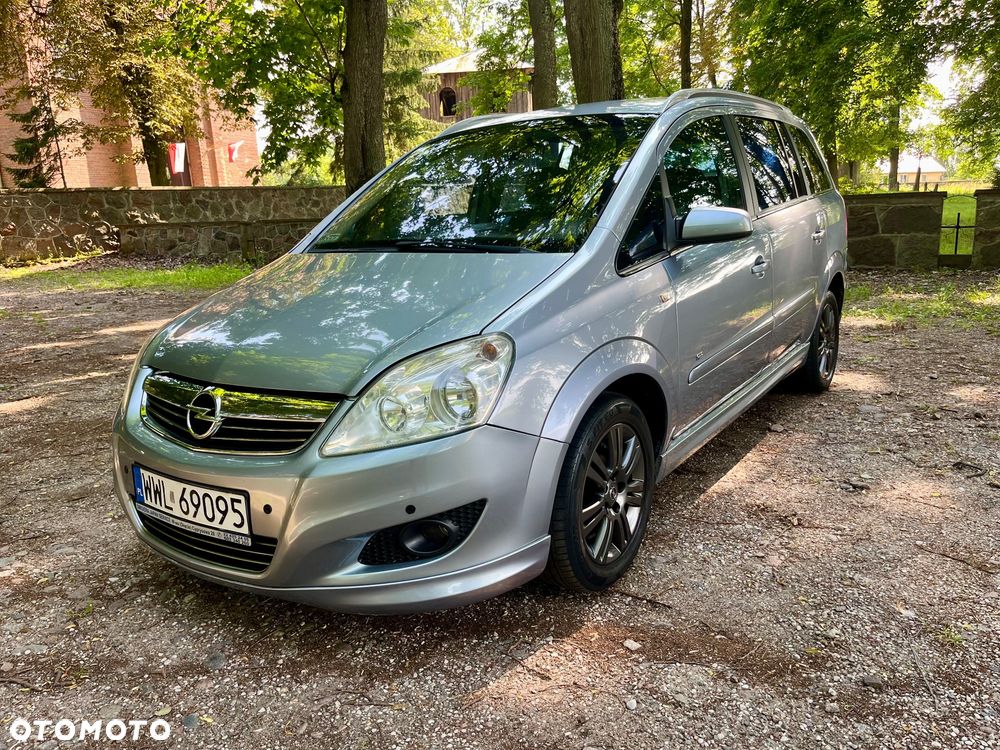 Opel Zafira 1.6 Edition - 1
