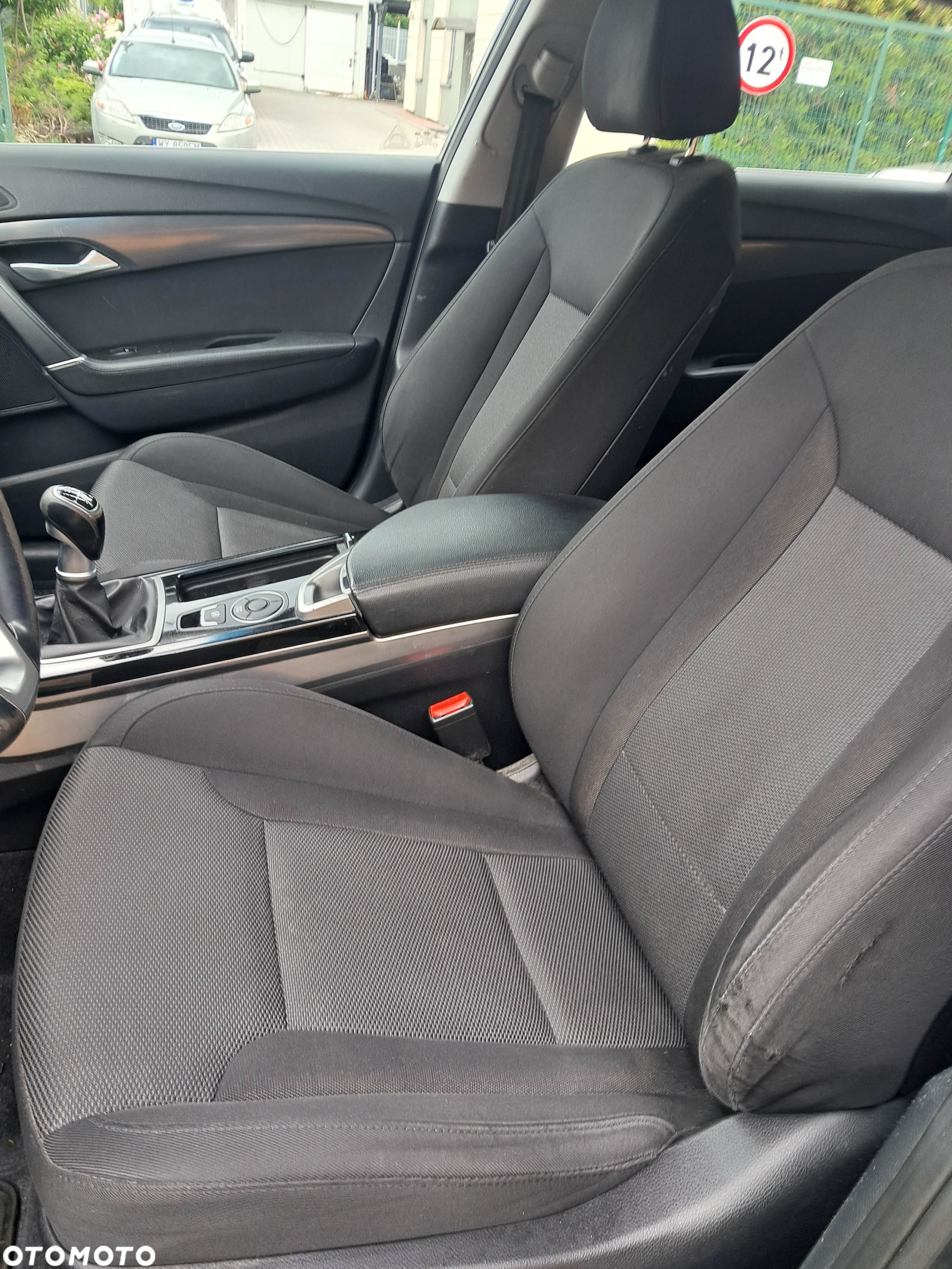 Hyundai i40 1.7 CRDi Comfort + - 12