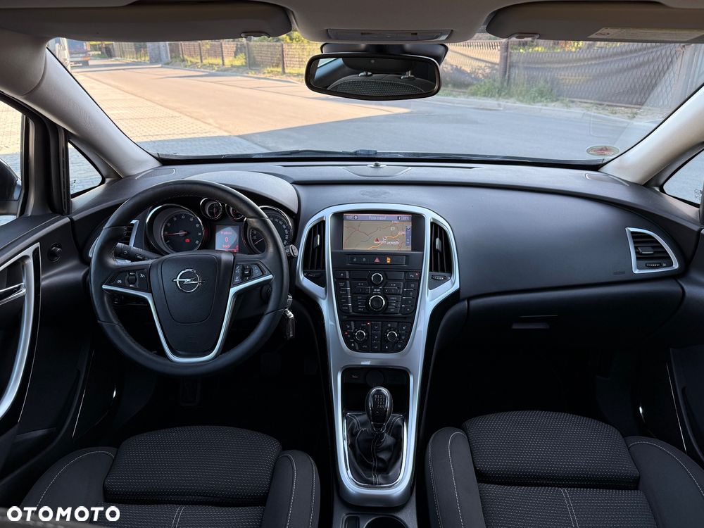 Opel Astra 1.4 T Sport - 23