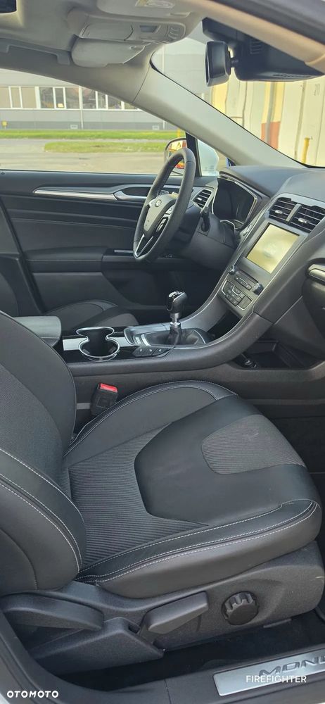 Ford Mondeo 2.0 TDCi Titanium - 21