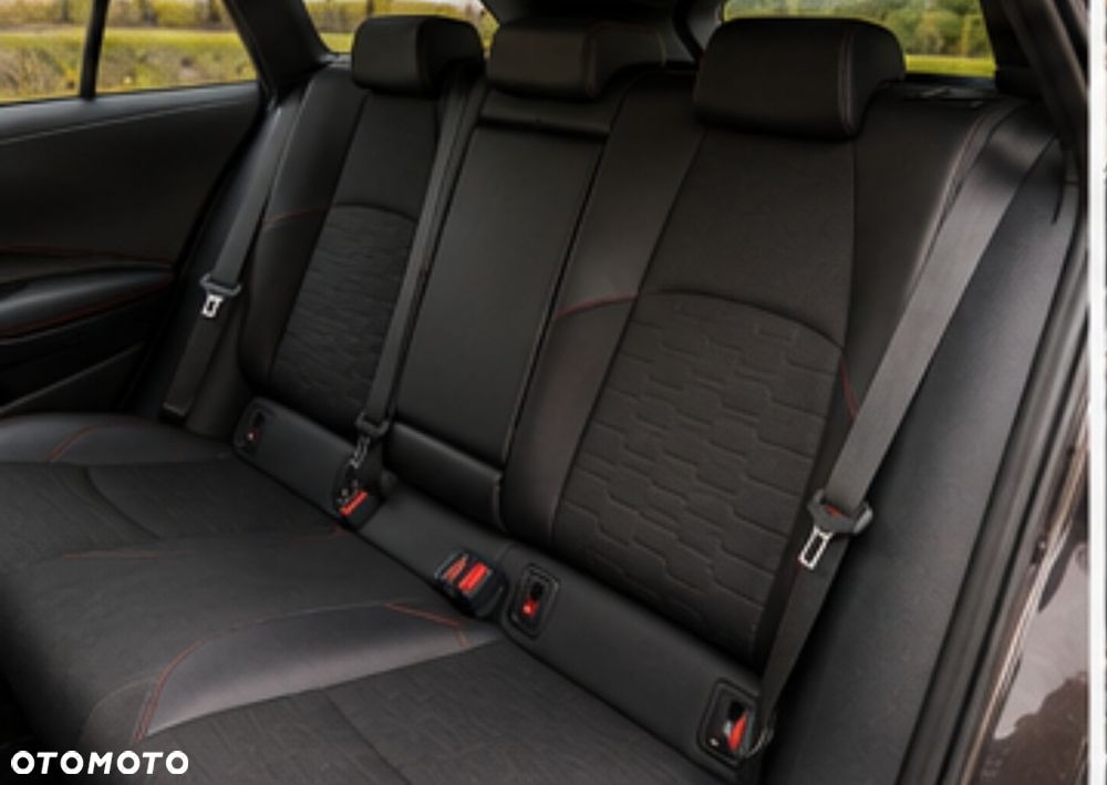 Toyota Corolla 2.0 Hybrid Executive - 10