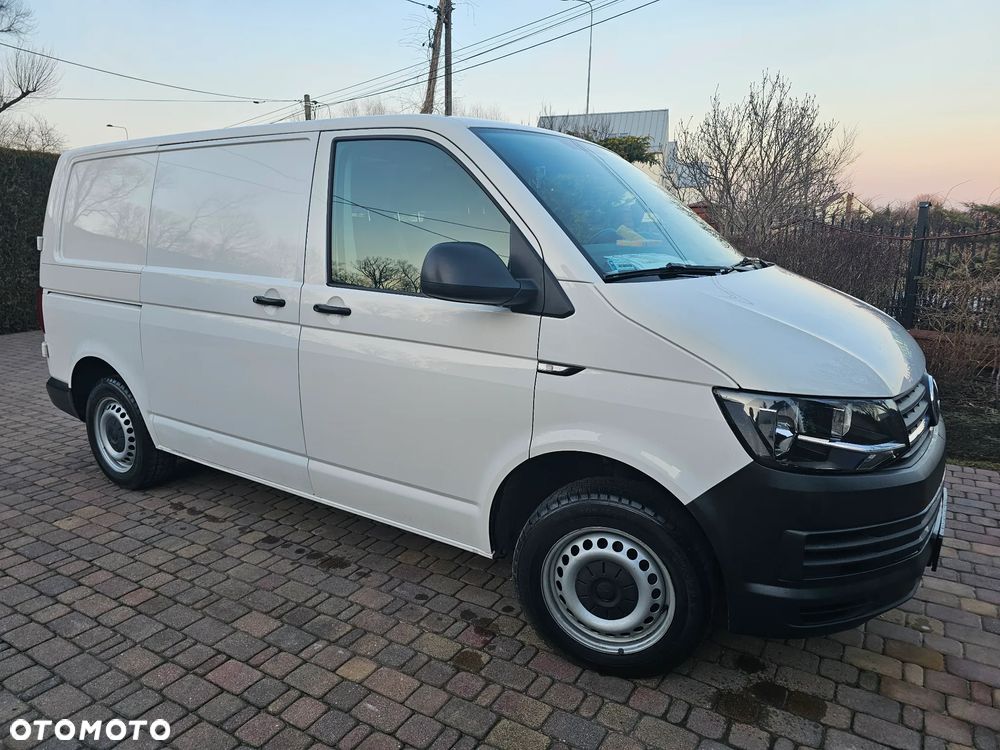 Volkswagen Transporter T6 - 13