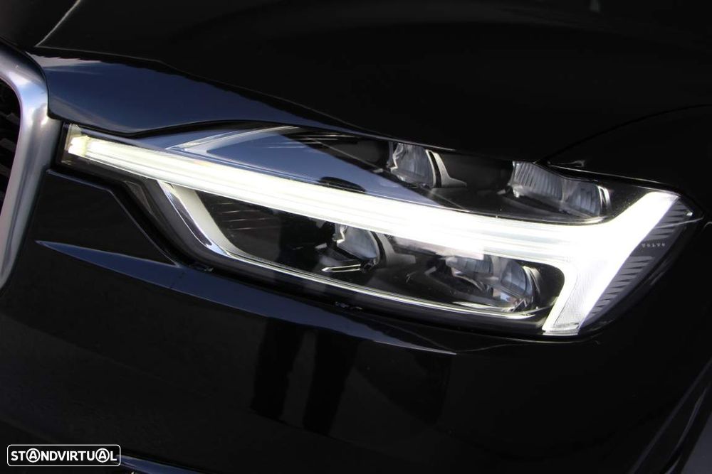 Volvo XC 60 2.0 T8 PHEV R-Design AWD - 3