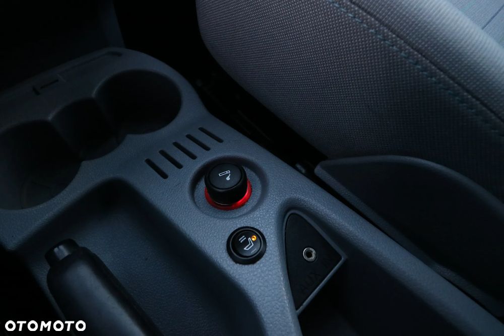 Ford C-MAX 1.8 Titanium - 35