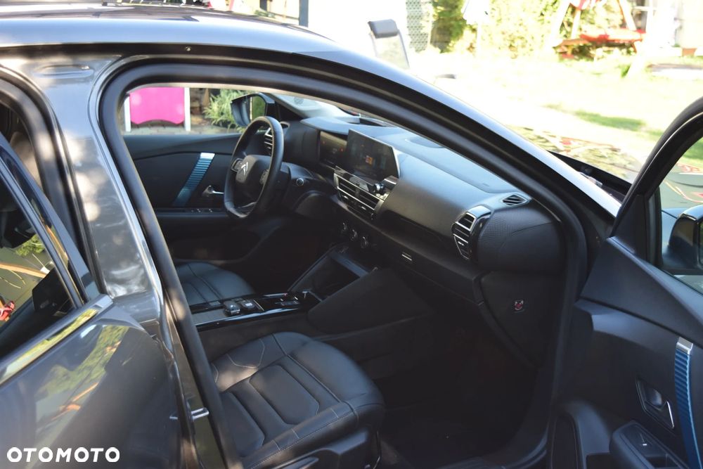 Citroën C4 e-C4 136 SHINE - 13