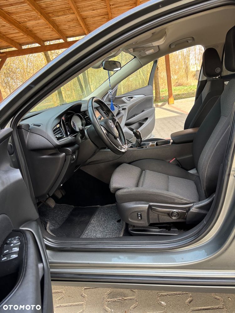 Opel Insignia 1.6 (118g) Business Innovation - 15