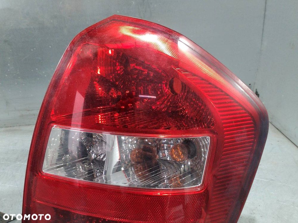 LAMPY TYŁ KOMPLET KIA CERATO 2.0 CRDI HATCHBACK 92401-2F2 - 11