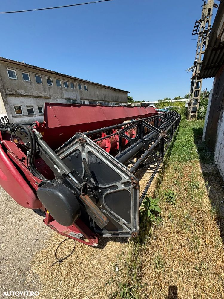 Case IH CASE IH 9230 + Heder paioase+ Carucior - 9
