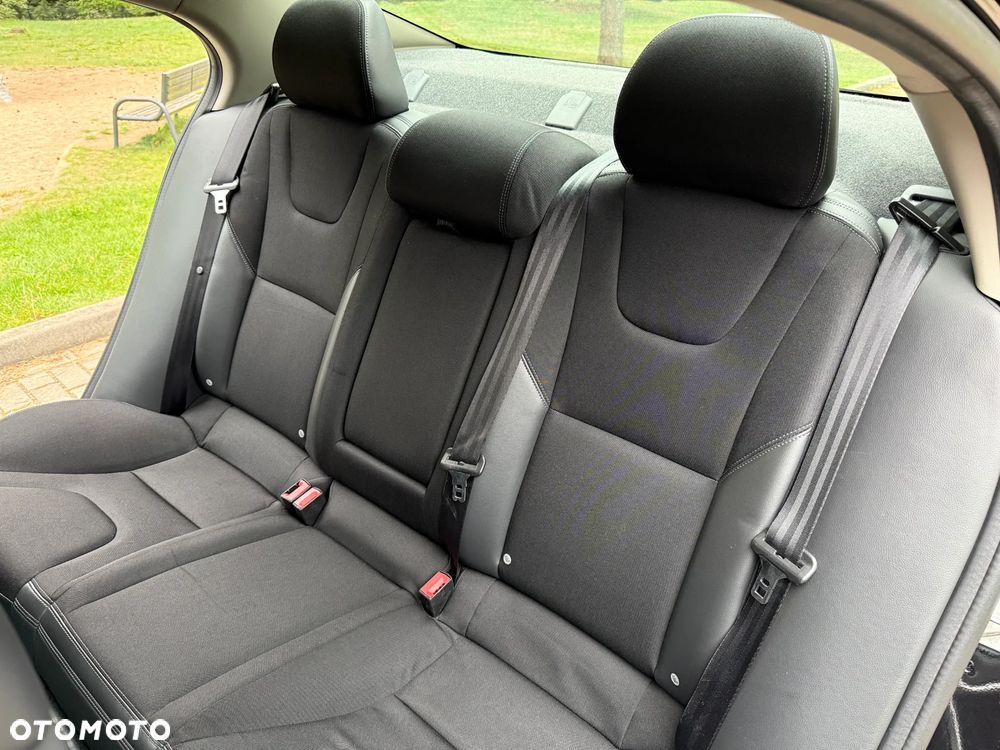 Volvo S60 - 21