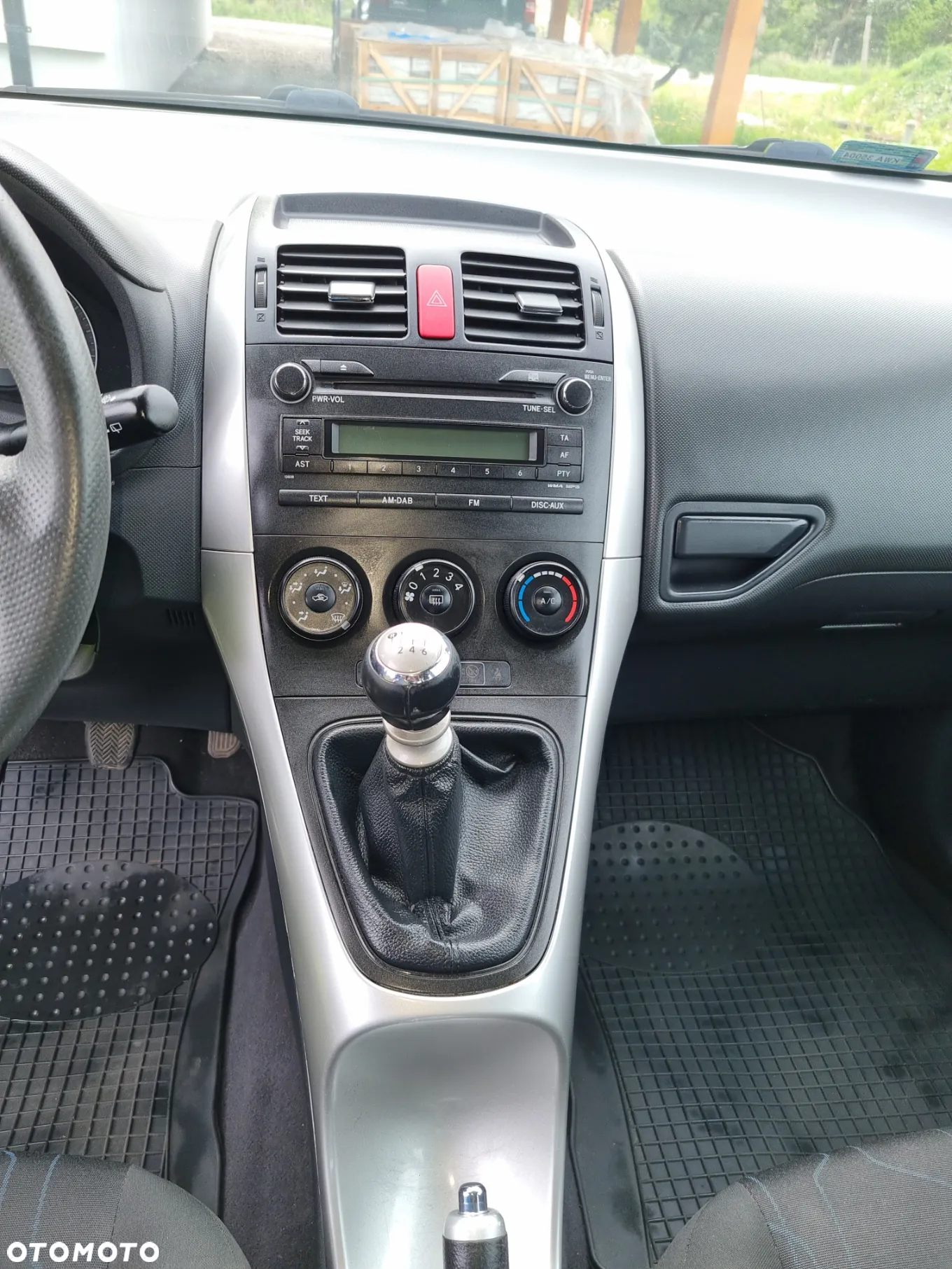 Toyota Auris 1.4 D-4D Terra EU5 - 7