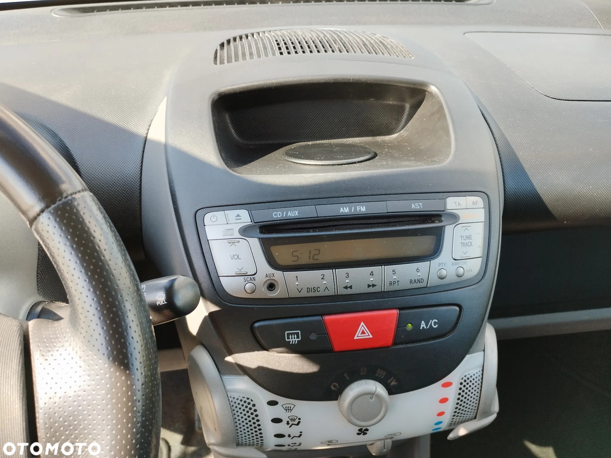 Peugeot 107 1.0 Active - 8