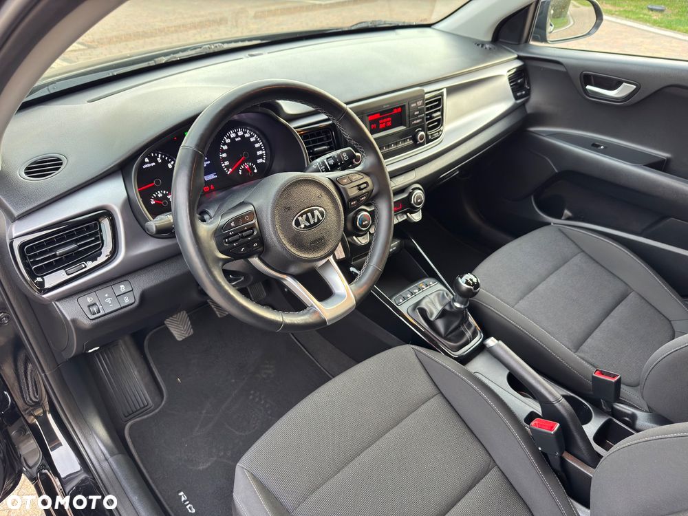 Kia Rio 1.2 ISG Dream Team Edition - 31