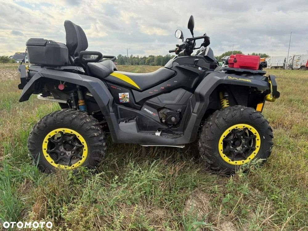 Can-Am Outlander Max - 4