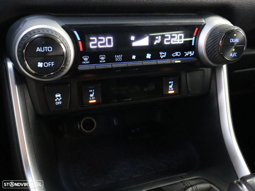 Toyota RAV4 2.5 HDF Square Collection - 18