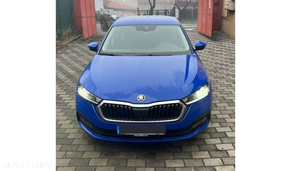 Skoda Octavia 2.0 TDI DSG Ambition - 5