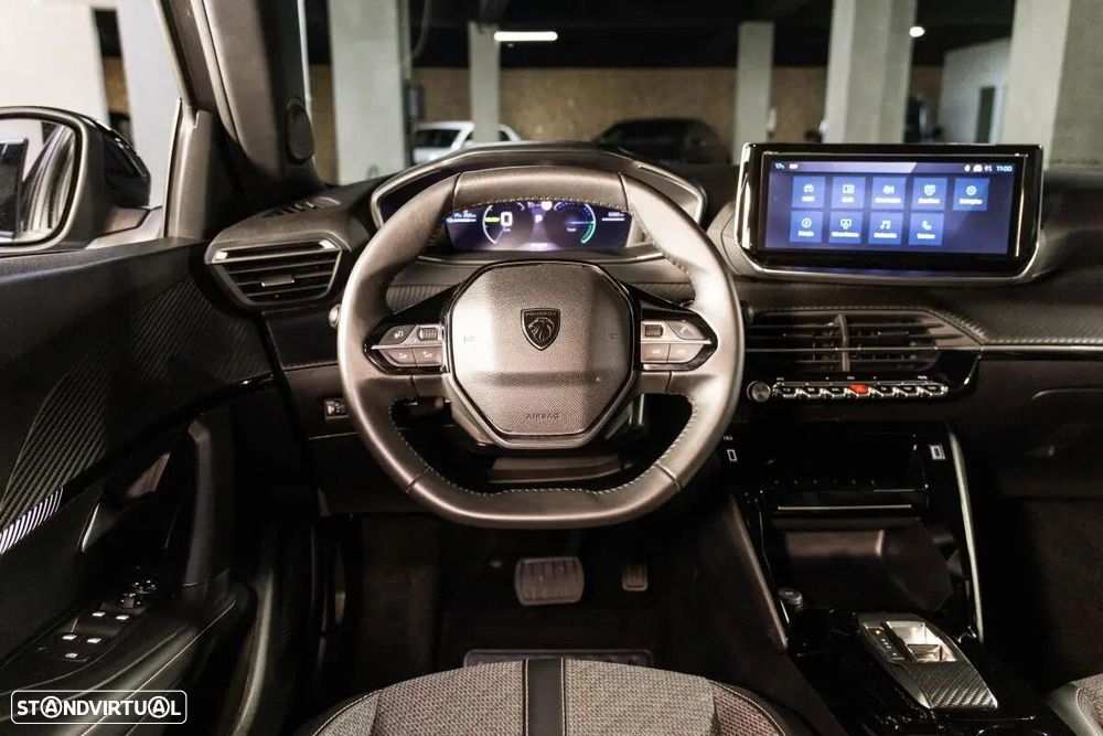 Peugeot e-2008 54 kWh Allure - 19