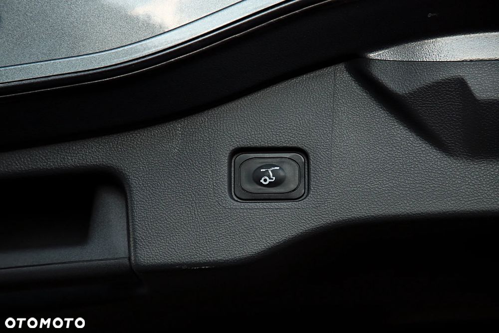 Ford Mondeo 2.0 EcoBlue Titanium - 21