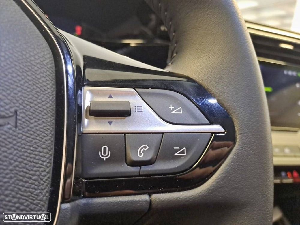 Peugeot 308 1.2 Hybrid Allure e-DCS6 - 17