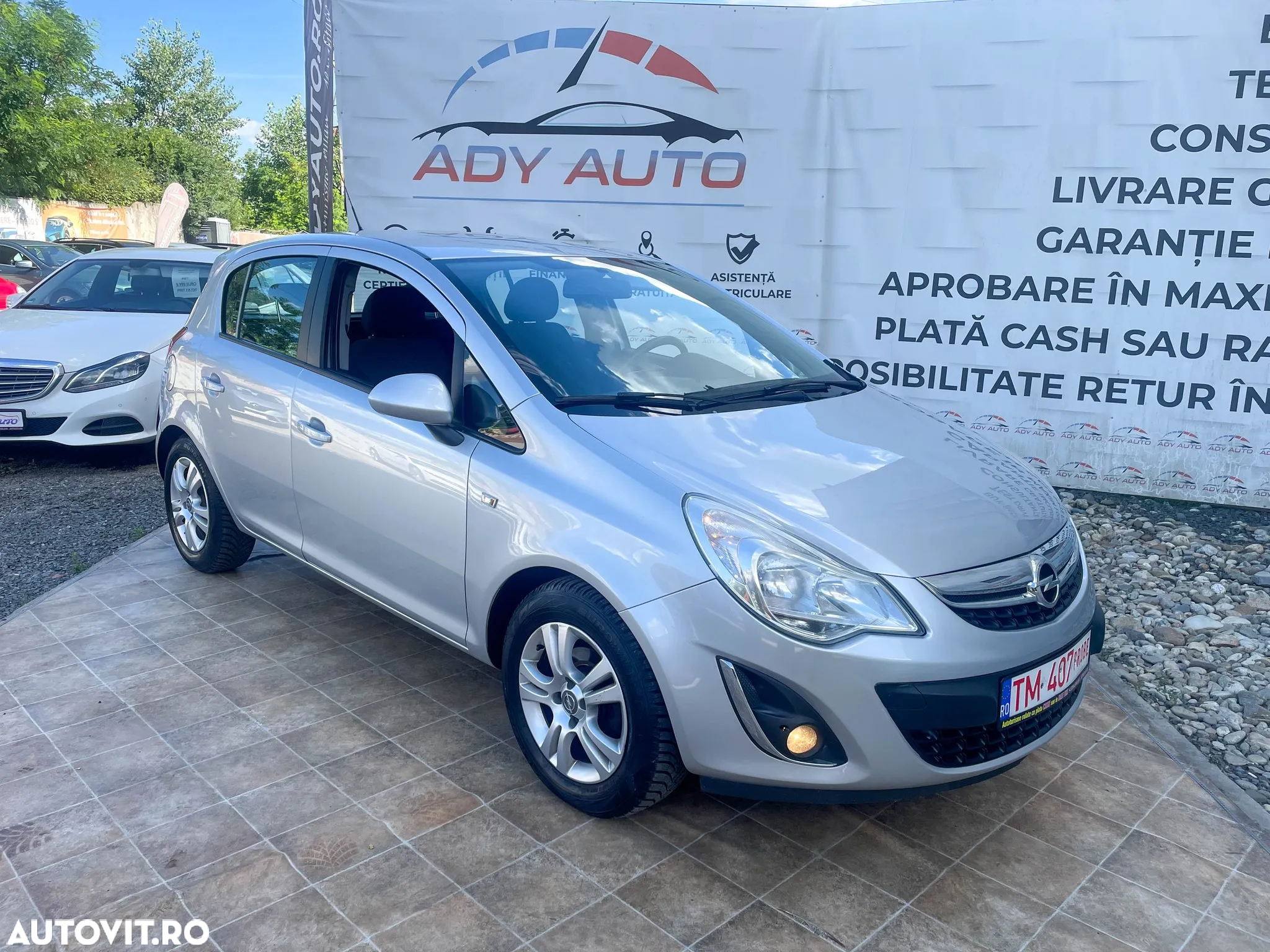 Opel Corsa 1.2 Essentia - 4