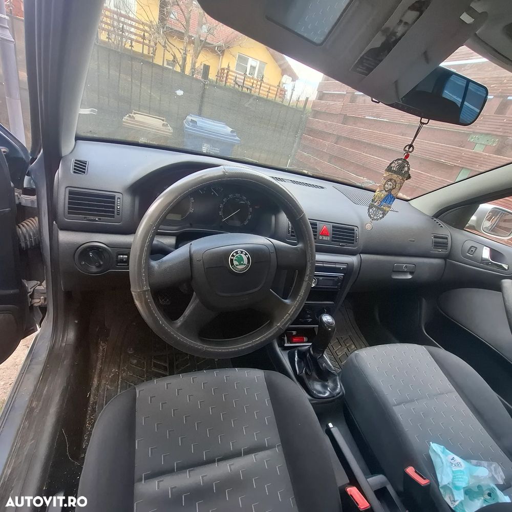 Skoda Octavia 1.4 - 7