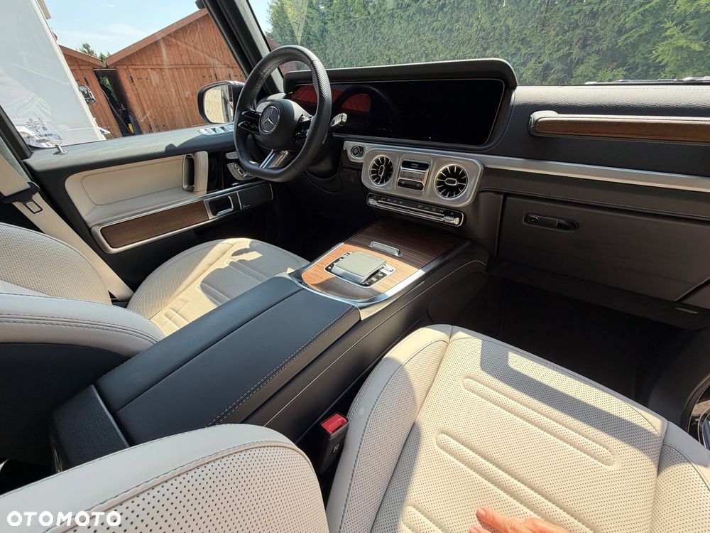 Mercedes-Benz Klasa G 450 d mHEV 9G-Tronic - 11