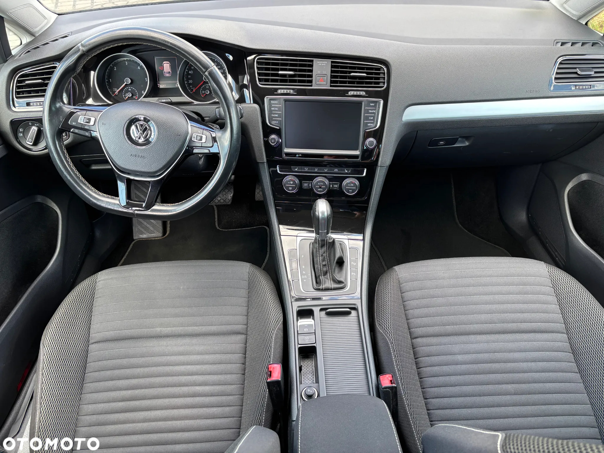Volkswagen Golf Variant 1.6 TDI BlueMotion Technology DSG Cup - 7