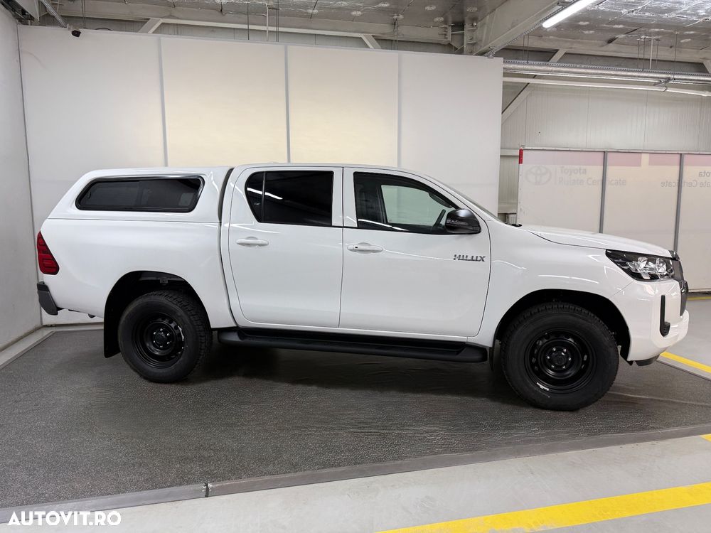 Toyota Hilux - 3