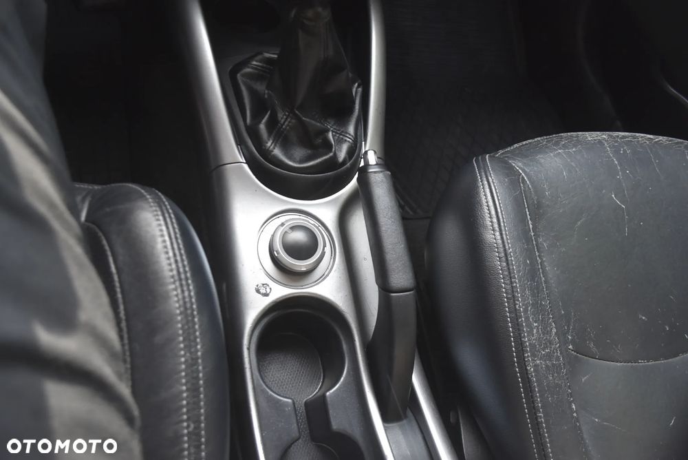 Peugeot 4007 HDI FAP 7-Sitzer Sport - 10
