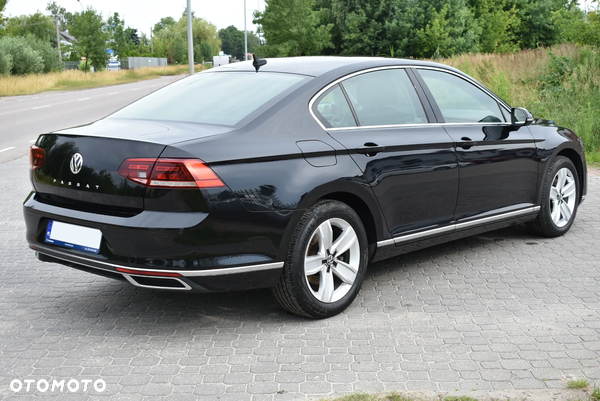 Volkswagen Passat 2.0 TDI Elegance DSG