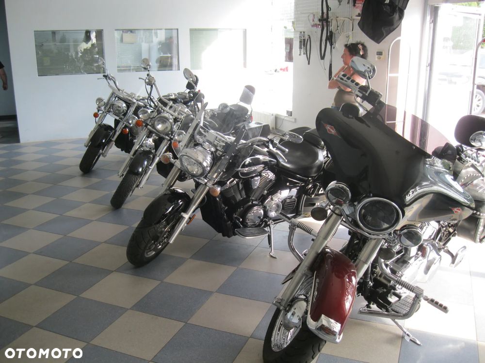 Harley-Davidson FXSB Breakout - 3