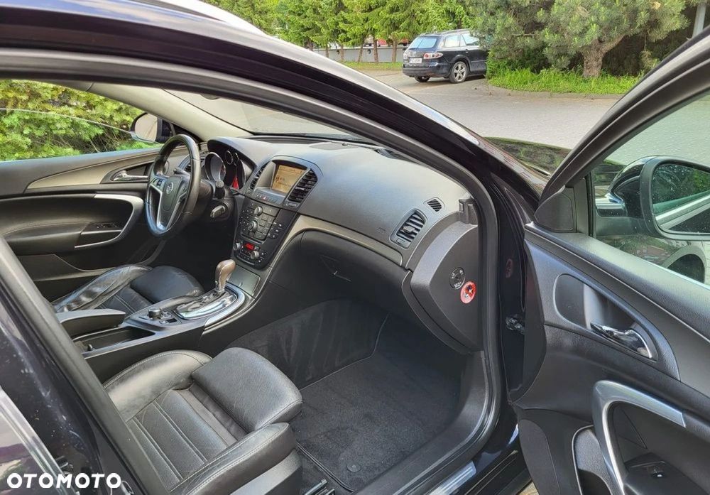 Opel Insignia - 30