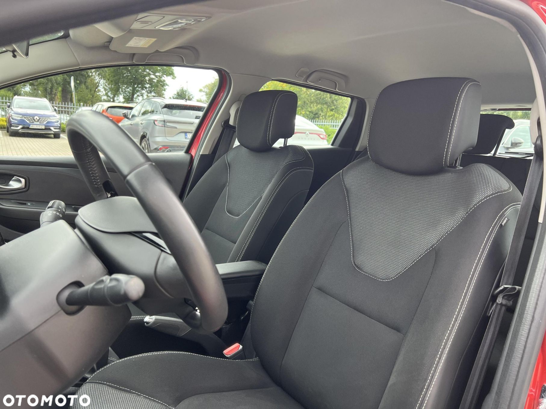 Renault Clio 0.9 TCe Alize - 11