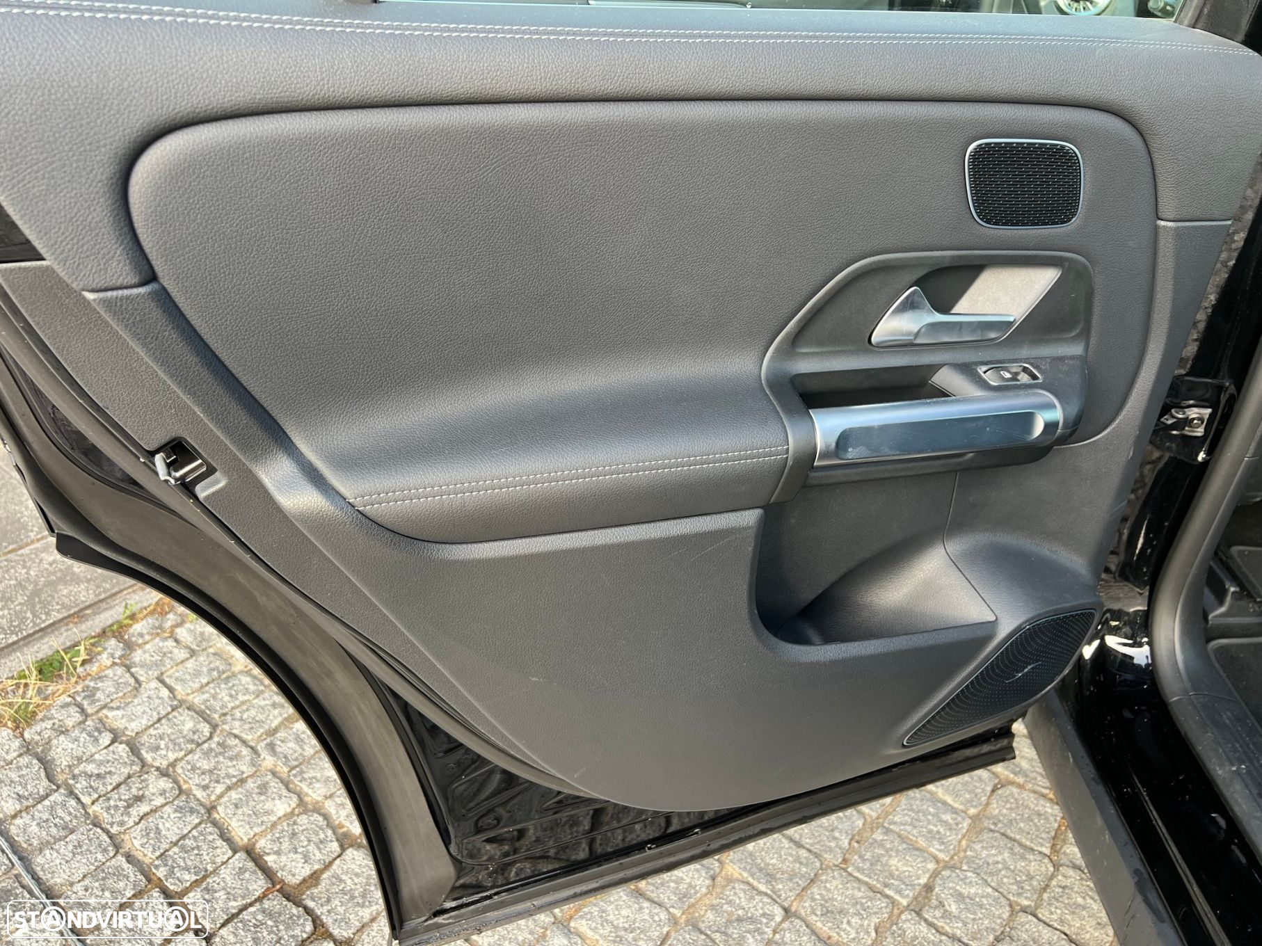 Mercedes-Benz EQB 250 Progressive - 10