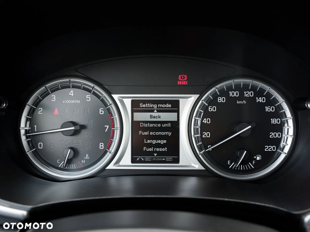 Suzuki Vitara 1.6 XLED 2WD - 38