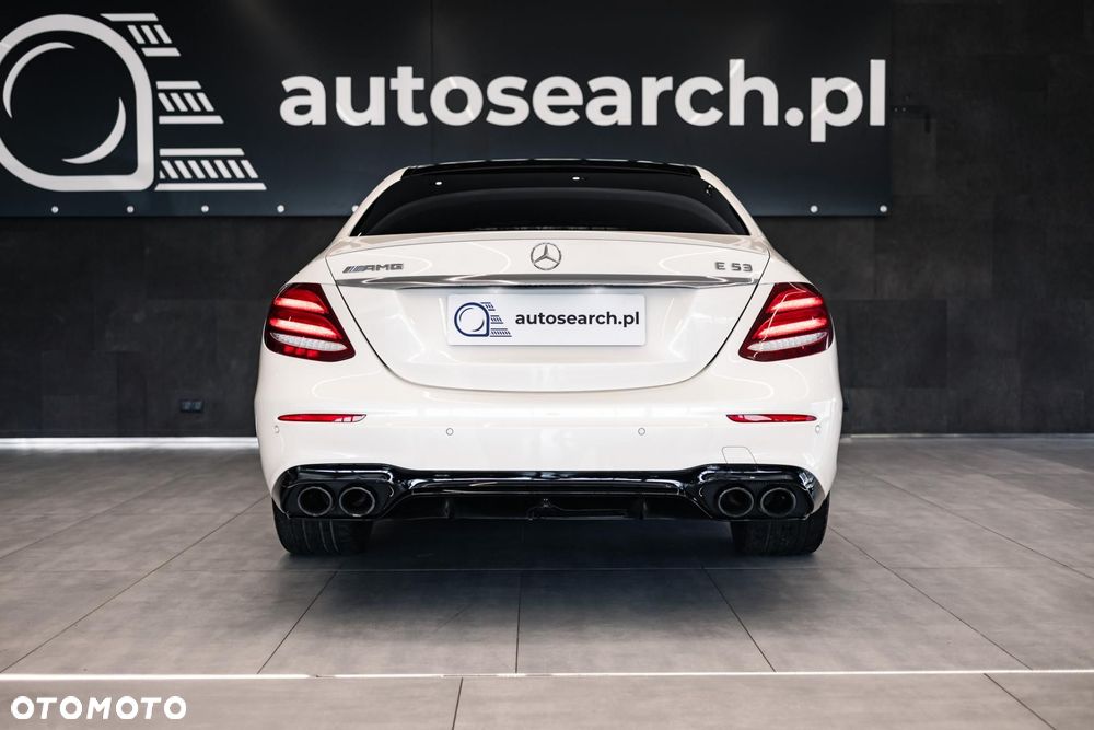 Mercedes-Benz Klasa E - 6