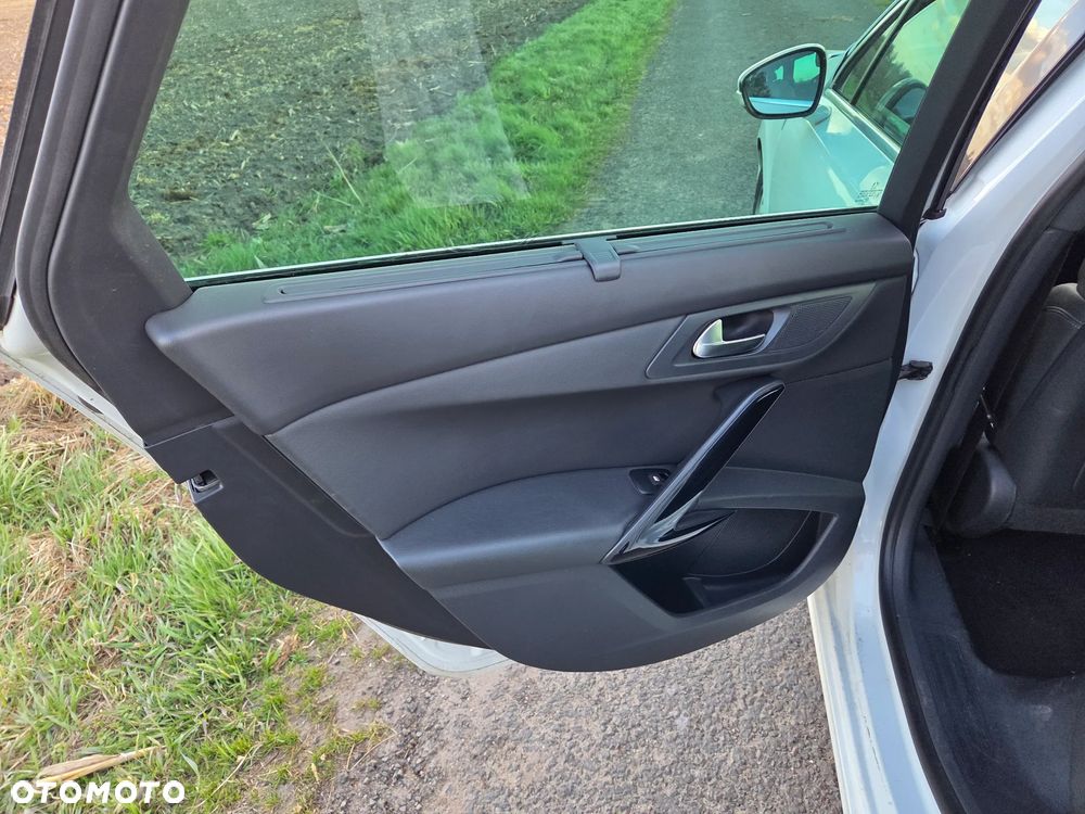 Peugeot 508 BlueHDi 150 Stop&Start Allure - 14