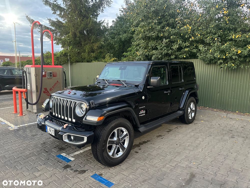 Jeep Wrangler 3.6 Unlim Sahara - 2