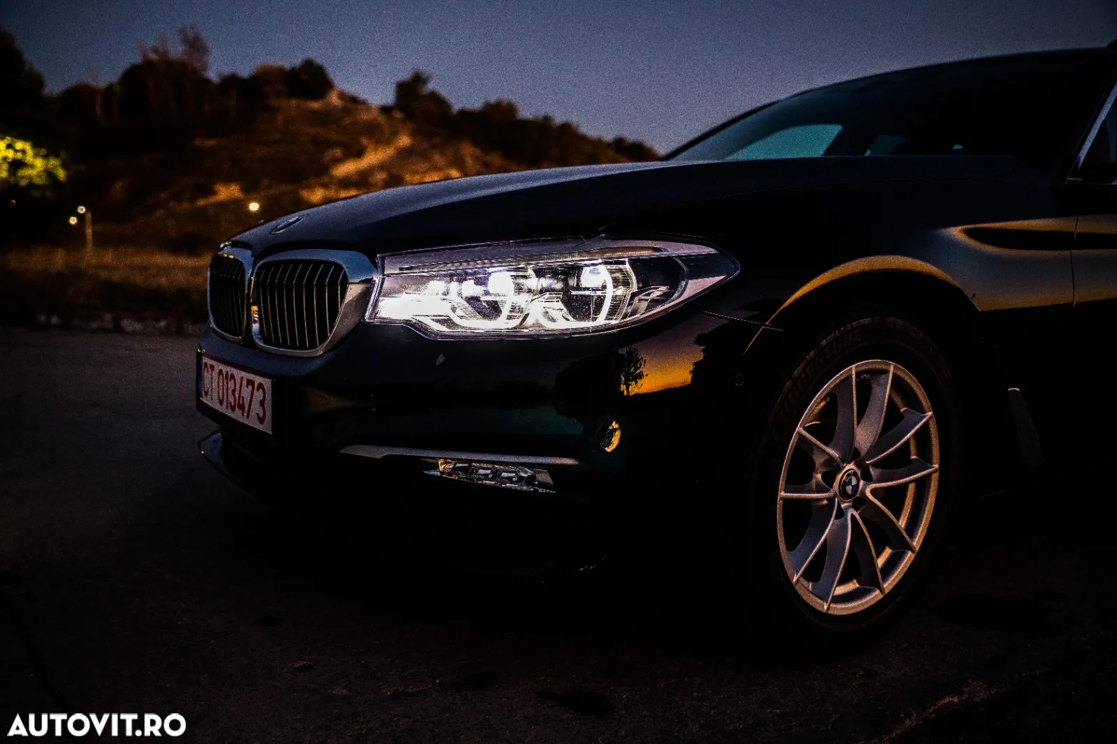 BMW Seria 5 520d Touring Aut. Luxury Line - 14