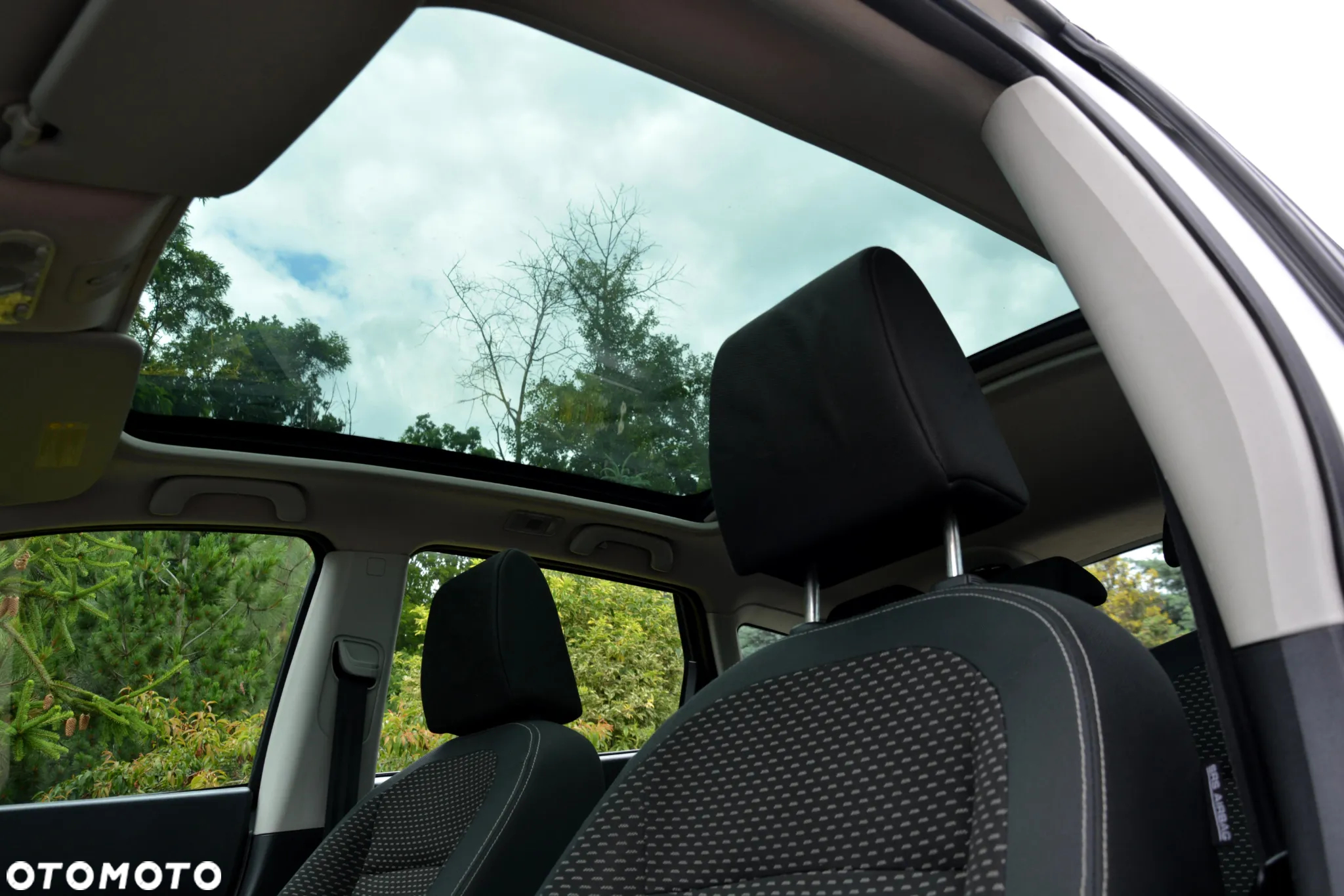 Nissan Qashqai 2.0 dCi Lounge - 27