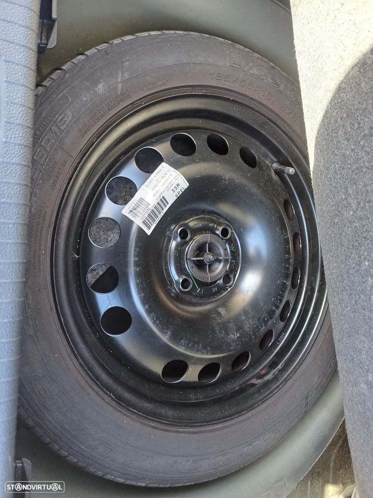 Opel Corsa 1.2 Cosmo - 16