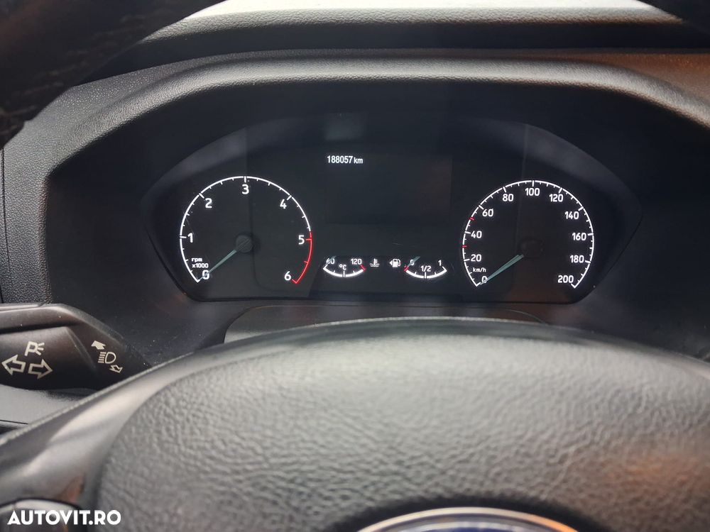 Ford Transit Custom - 9