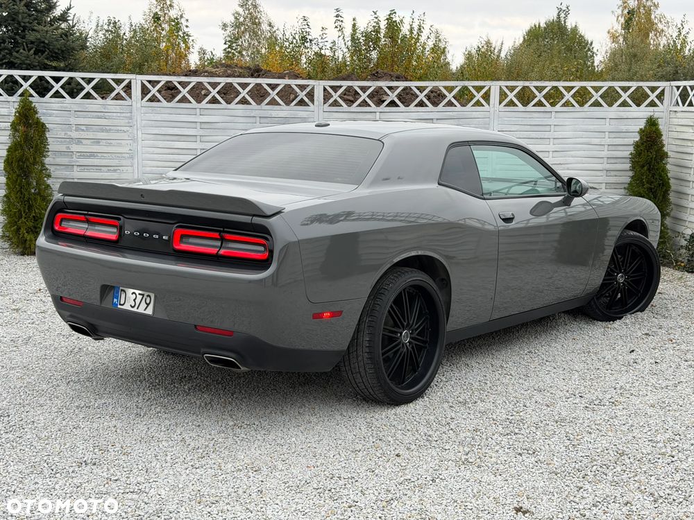 Dodge Challenger 2019 photo 3