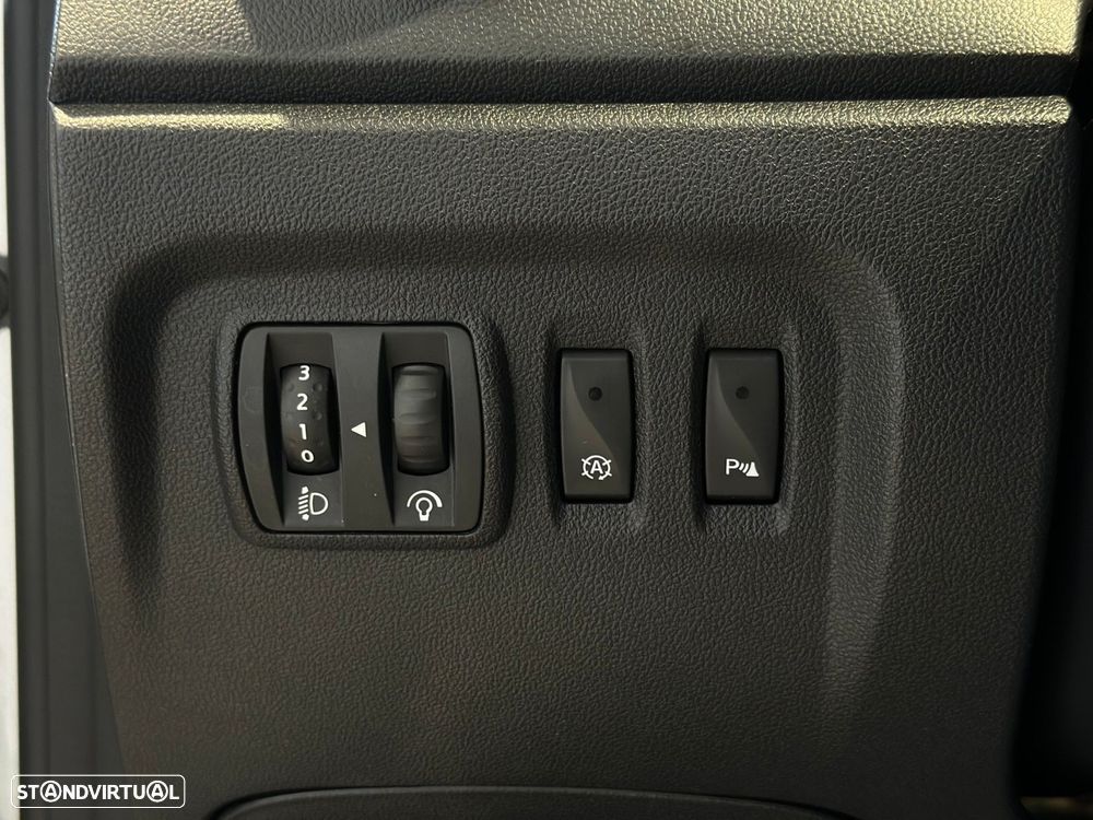 Renault Captur dCi 90 EDC Dynamique - 10