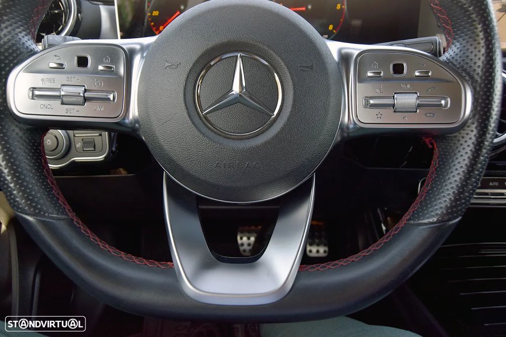 Mercedes-Benz A 180 d AMG Line Aut. — fotografia 34