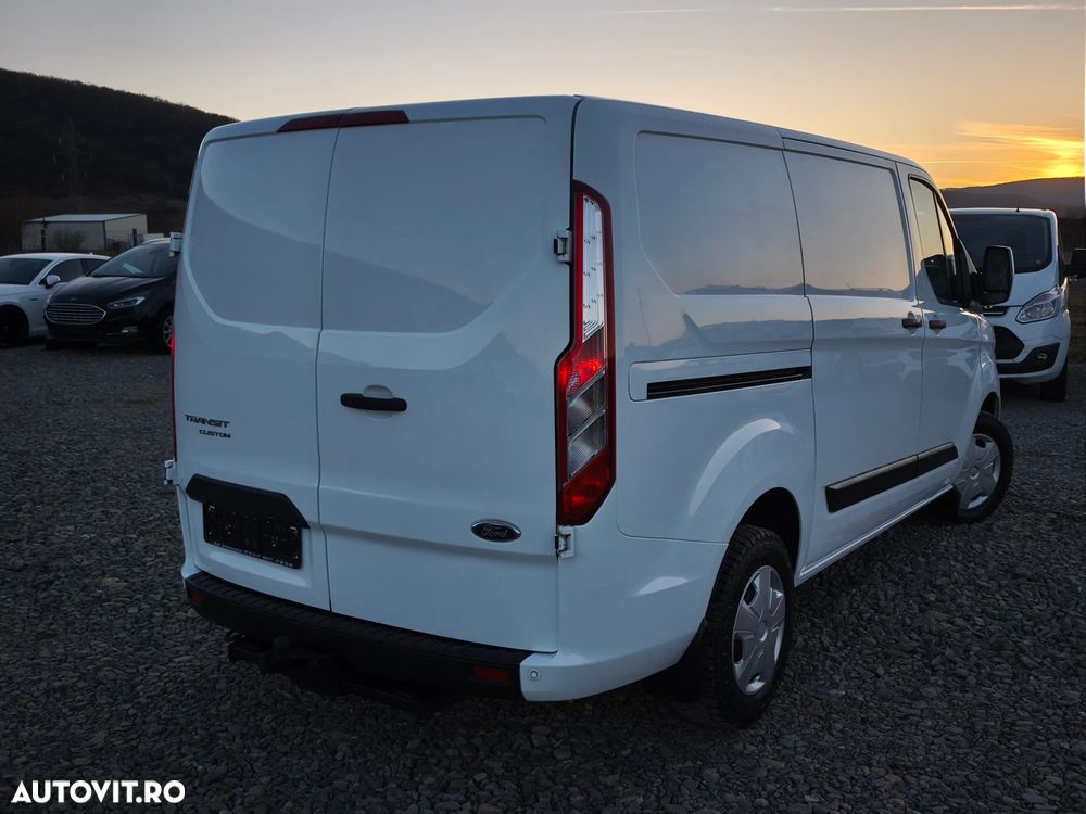 Ford Transit Custom - 17