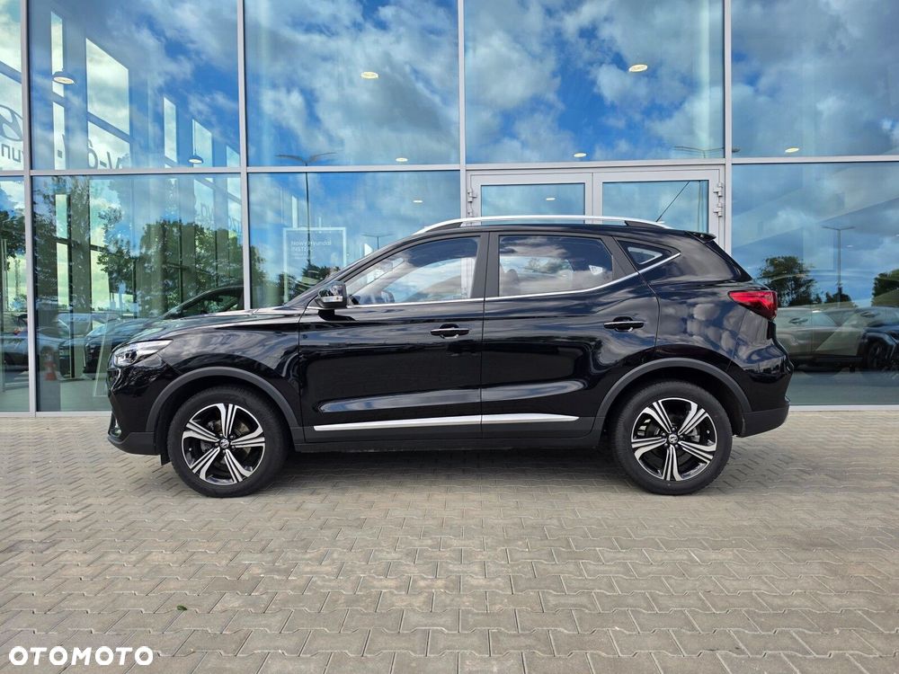 MG ZS - 3