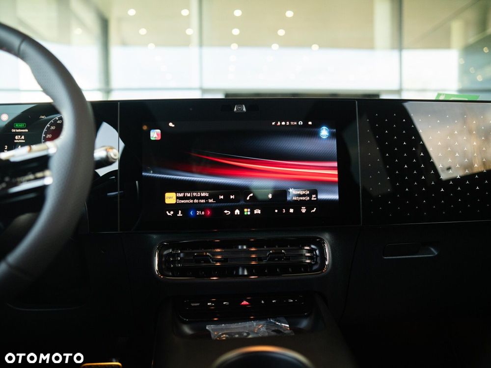 Mercedes-Benz GLB - 17