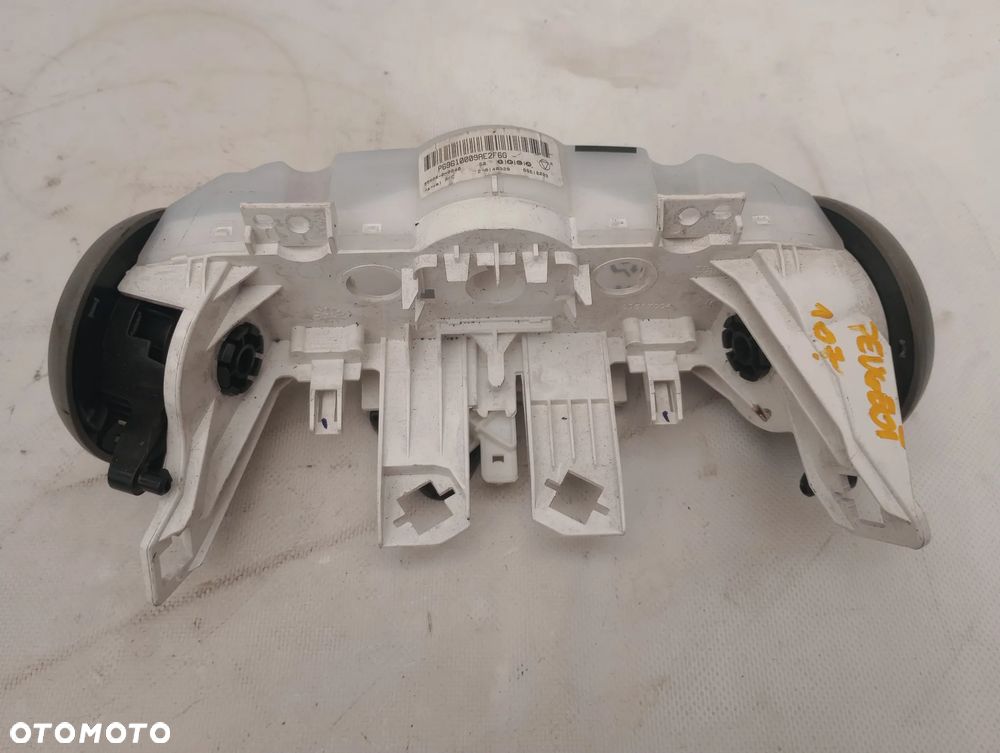 Peugeot 107 Panel Sterowania Klimatyzacji - 3